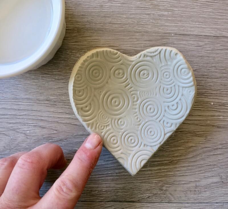 How to Make Air Dry Clay Trinket Dishes